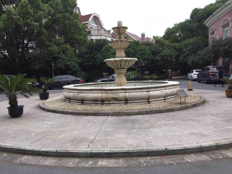 锦三角花园(公寓住宅)