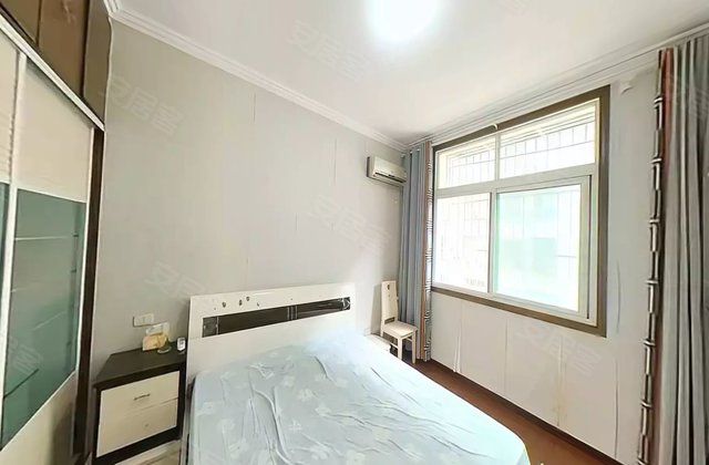 玉环佳园3室2厅129.6㎡40万二手房图片