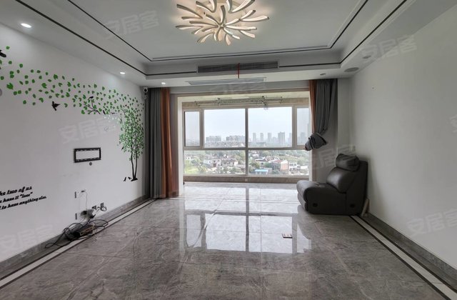 上和家园3室2厅125㎡55.8万二手房图片