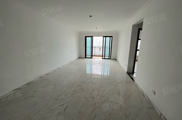 漯河碧桂园3室2厅124㎡82万二手房图片