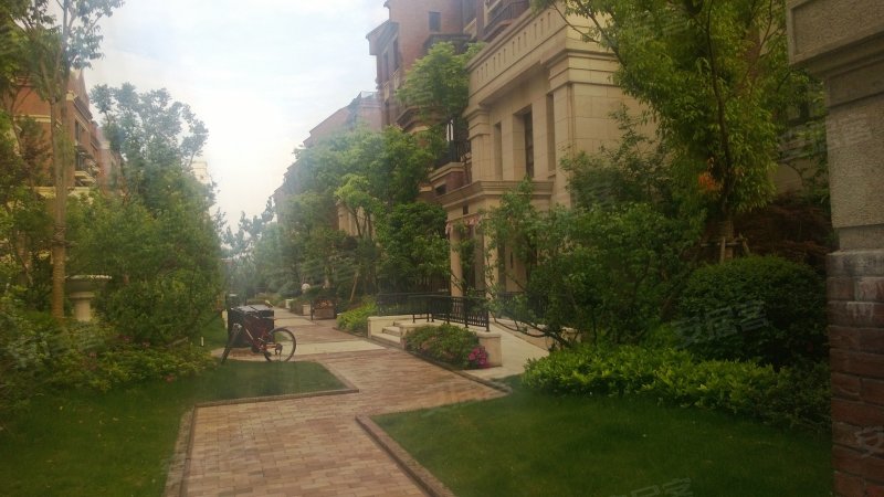 宝山金地艺境(商住楼)