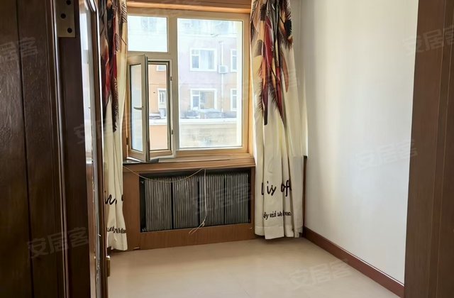 吉新花园2室2厅80.55㎡23万二手房图片