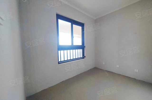 建滔菁庭 正规商品房  价格可谈 正南朝向