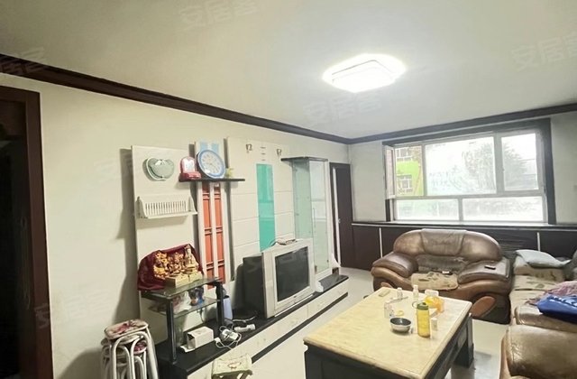 新苑新村小区2室2厅80㎡26.5万二手房图片