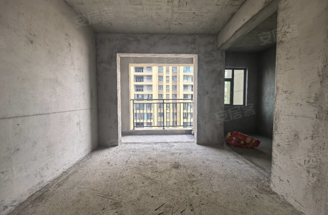 双泉花园3室2厅120㎡45万二手房图片