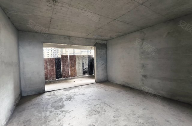 湖景新城5室2厅169㎡70.8万二手房图片