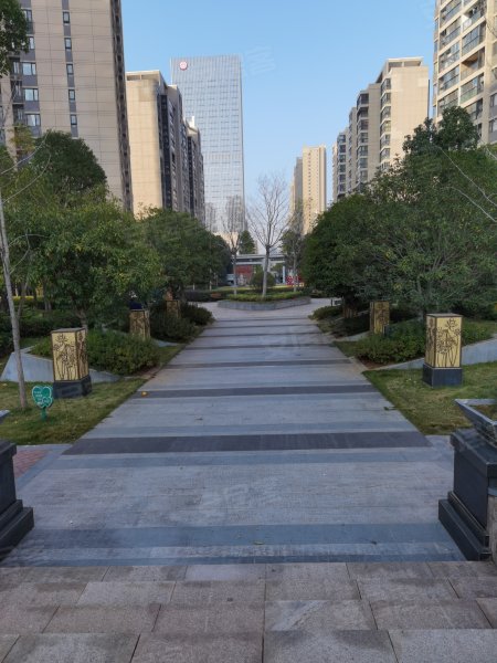 1/5全部实景图武汉房产网>武汉小区>江夏小区>文化大道小区>清江泓景