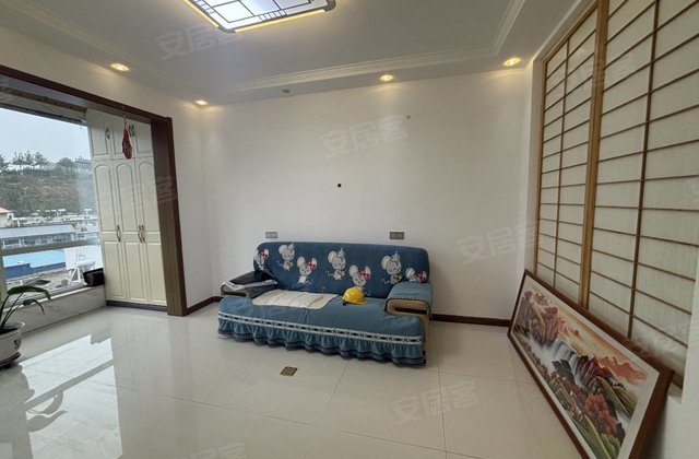 御龙湾3室1厅96㎡68万二手房图片