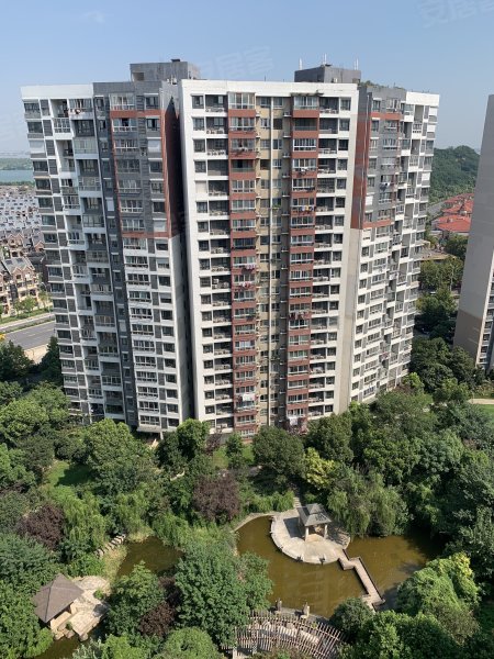 香江花城,马里兰街71号