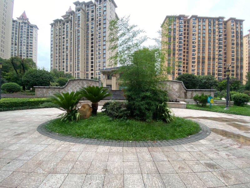 万邦普罗旺斯,前进西路-汉中万邦普罗旺斯二手房,租房,房价-汉中安居