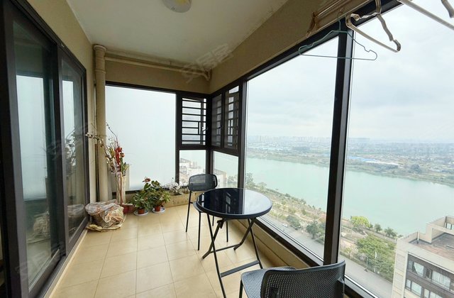 万科悦湾3室2厅91.58㎡68万二手房图片