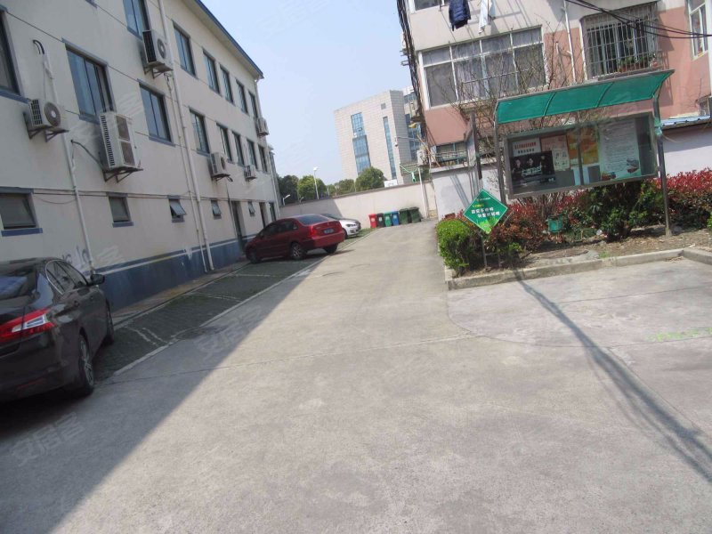 永宁路122弄小区 