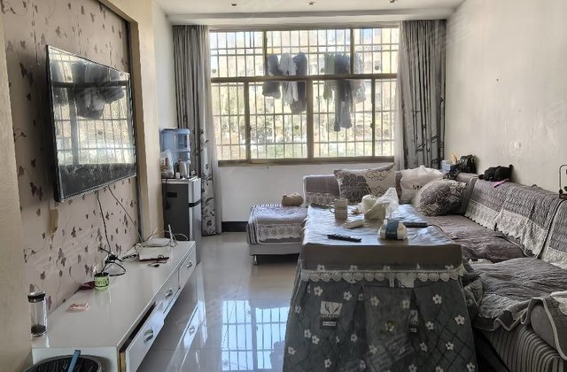 啤酒厂家属楼3室1厅80㎡27.8万二手房图片