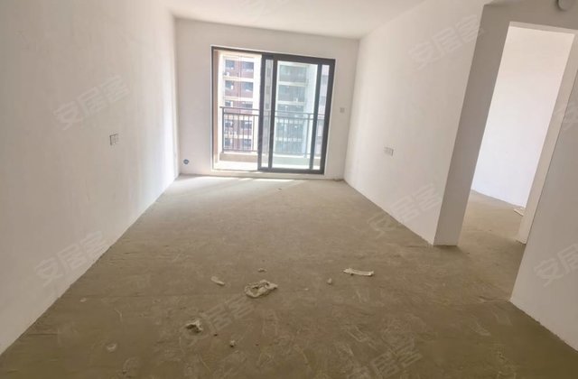 新安碧桂园3室2厅100㎡56万二手房图片