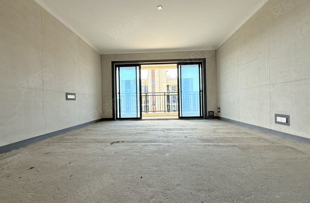 碧桂园抱龙湾4室2厅143㎡67万二手房图片