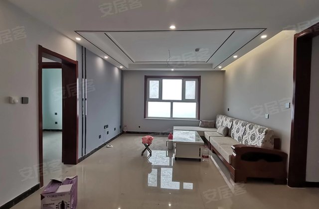 星湖湾3室2厅125.4㎡118万二手房图片