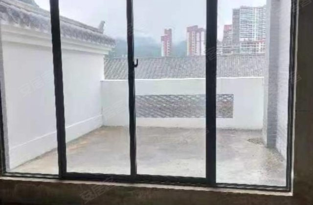 茶马古镇和院5室3厅206.54㎡160万二手房图片