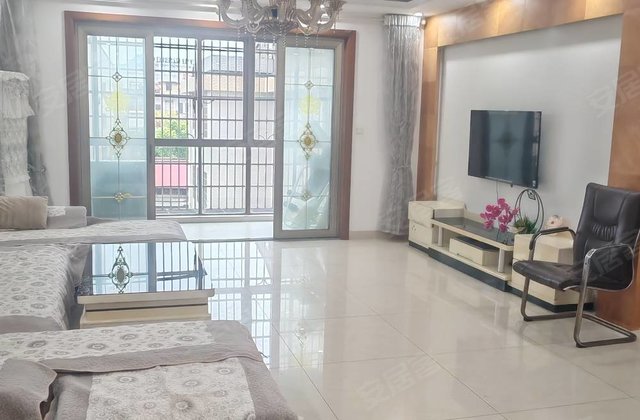 东湖商业中心小区3室2厅128㎡43万二手房图片