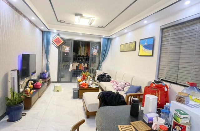 源安隆广场3室2厅89.53㎡163万二手房图片