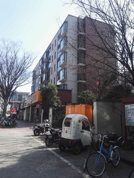 金地格林世界城市公馆 