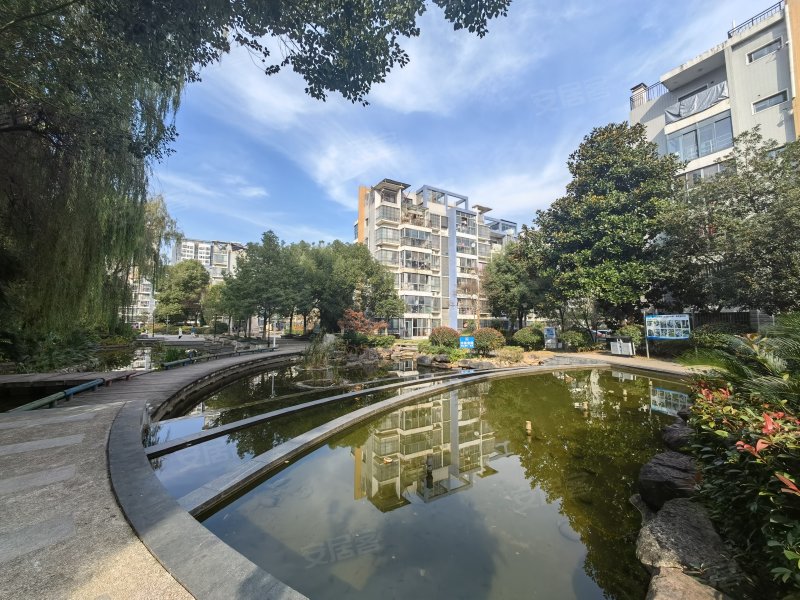 香江生态丽景a区