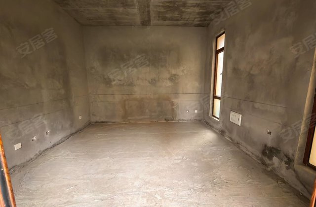 保山乾隆府4室2厅200㎡108万二手房图片