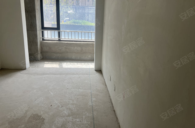 新时代华府6室4厅274㎡129.8万二手房图片