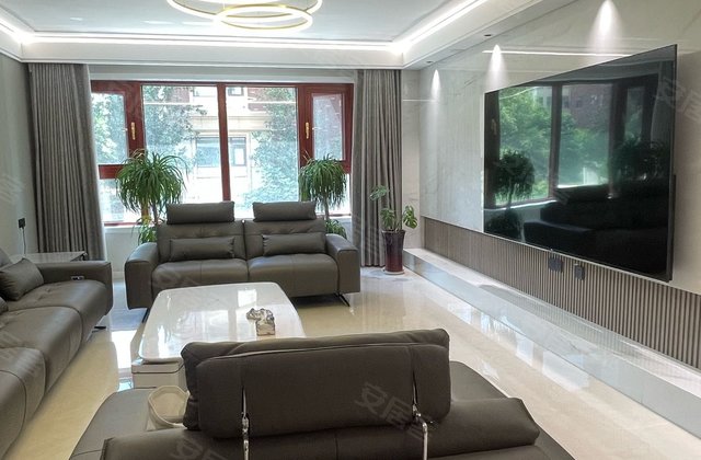 香榭里领秀城3室2厅170.06㎡230万二手房图片