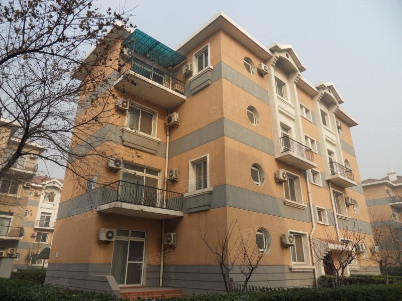 龙城花园(中三区)