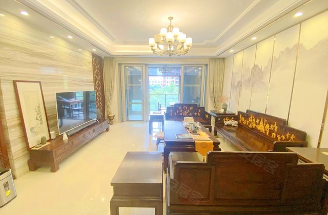 天利中央花园4室2厅208.13㎡645万二手房图片