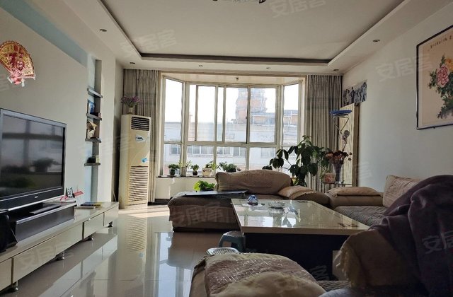 宏盛昌家苑4室2厅174㎡82万二手房图片