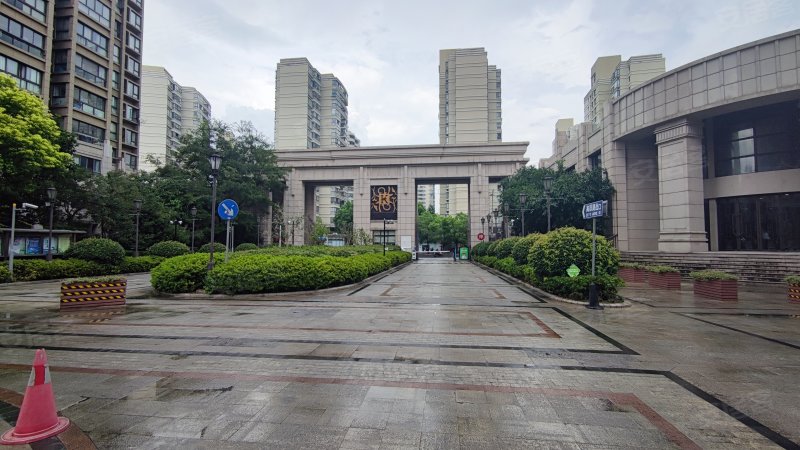 三花现代城金兰苑