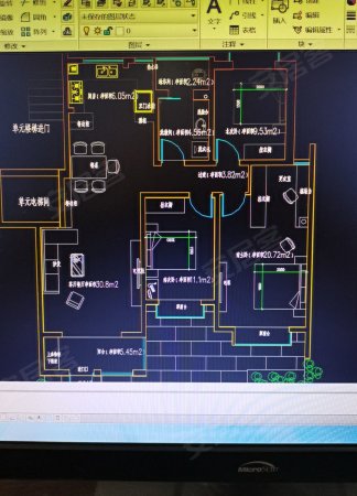 东方明珠城3室2厅2卫116.33㎡南北98万