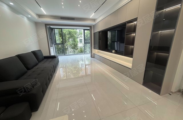 景鸿花园3室2厅131㎡116.8万二手房图片