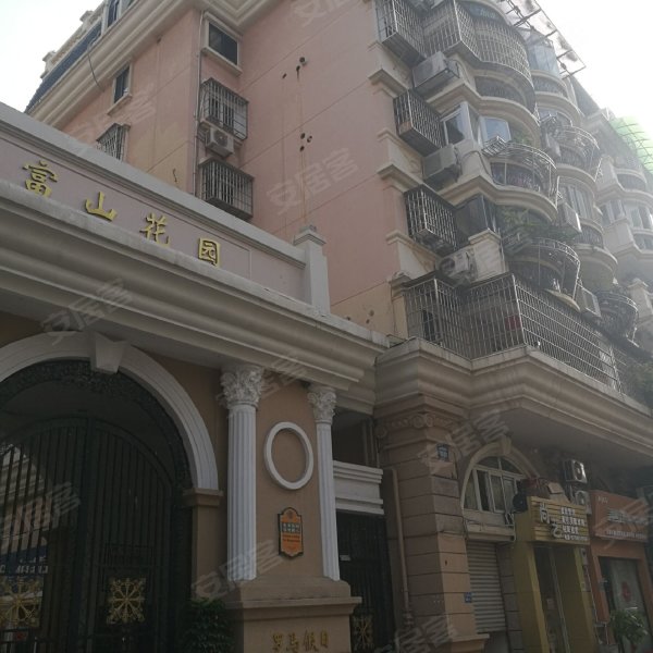 富山花园罗马假日