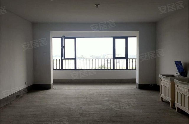 阳光东尚三期3室2厅140㎡190万二手房图片