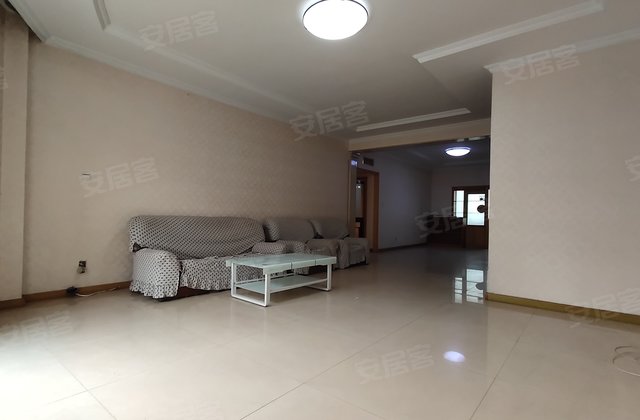 凯瑞安园3室2厅168㎡137万二手房图片
