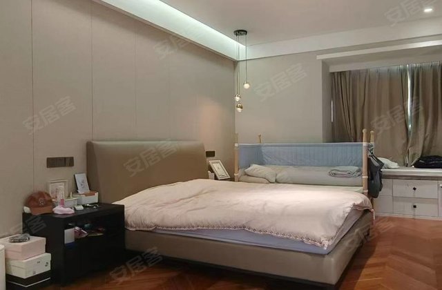 中梁玉海首府3室2厅135.52㎡298万二手房图片