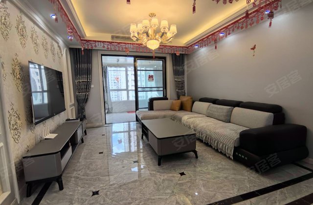 盐阜天鹅丽都3室2厅138㎡89.8万二手房图片