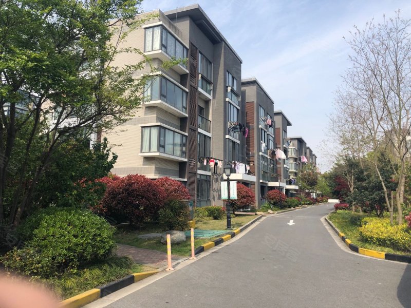 中信泰富朱家角新城雅苑(公寓住宅)