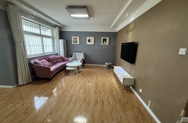 金都花园东区3室2厅125㎡49万二手房图片