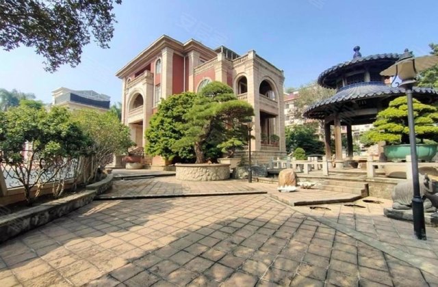 富豪山庄别墅区