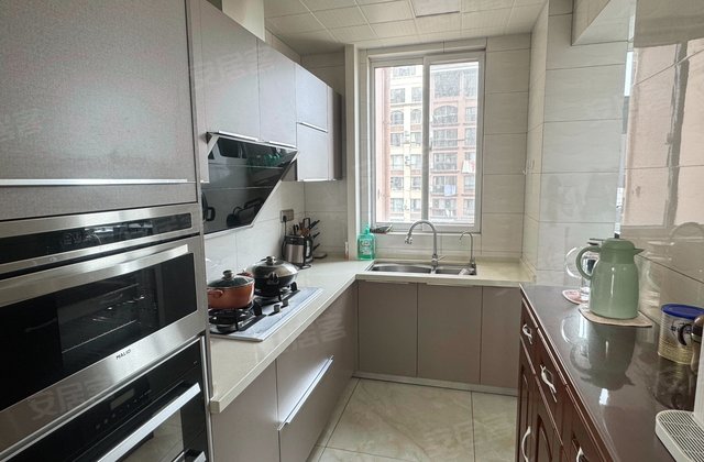 中凯银杏湖4室2厅162㎡149万二手房图片