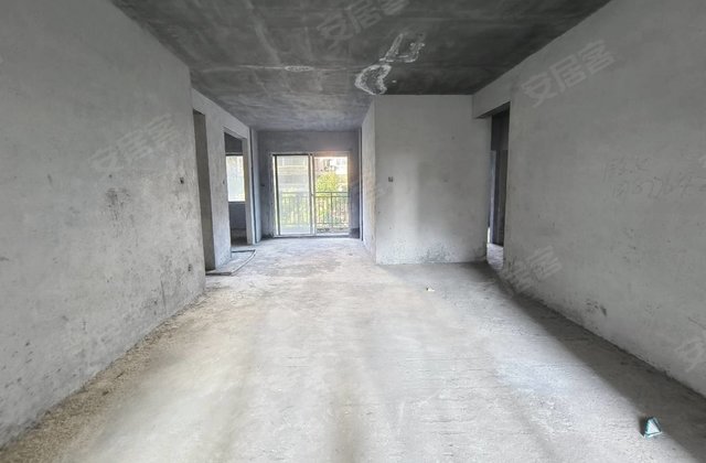 中伟盈丰国际4室2厅133㎡85万二手房图片