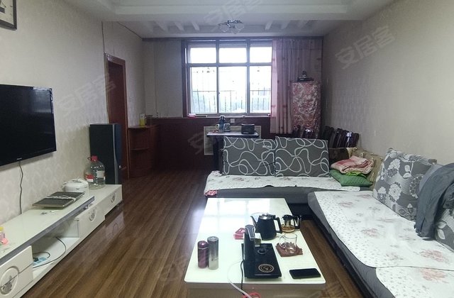 糖酒文明小区3室2厅120㎡78万二手房图片