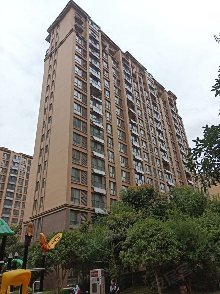 瑞贝卡和天下小区(襄城)