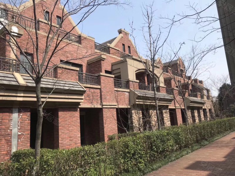 康诗丹郡(别墅)