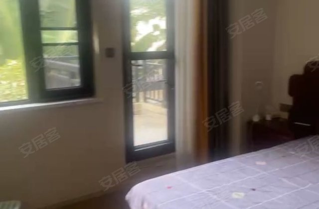 海南臻园(别墅)3室1厅83㎡150万二手房图片