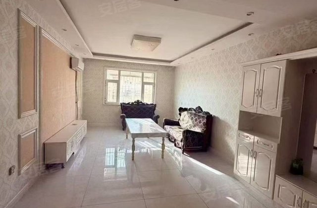 锦绣高昌3室2厅100㎡47万二手房图片