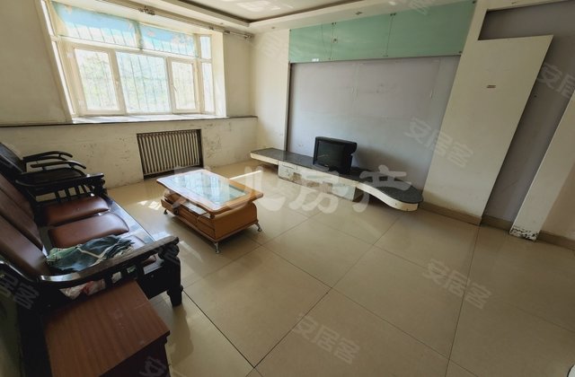 古田南小区4室2厅115㎡46万二手房图片